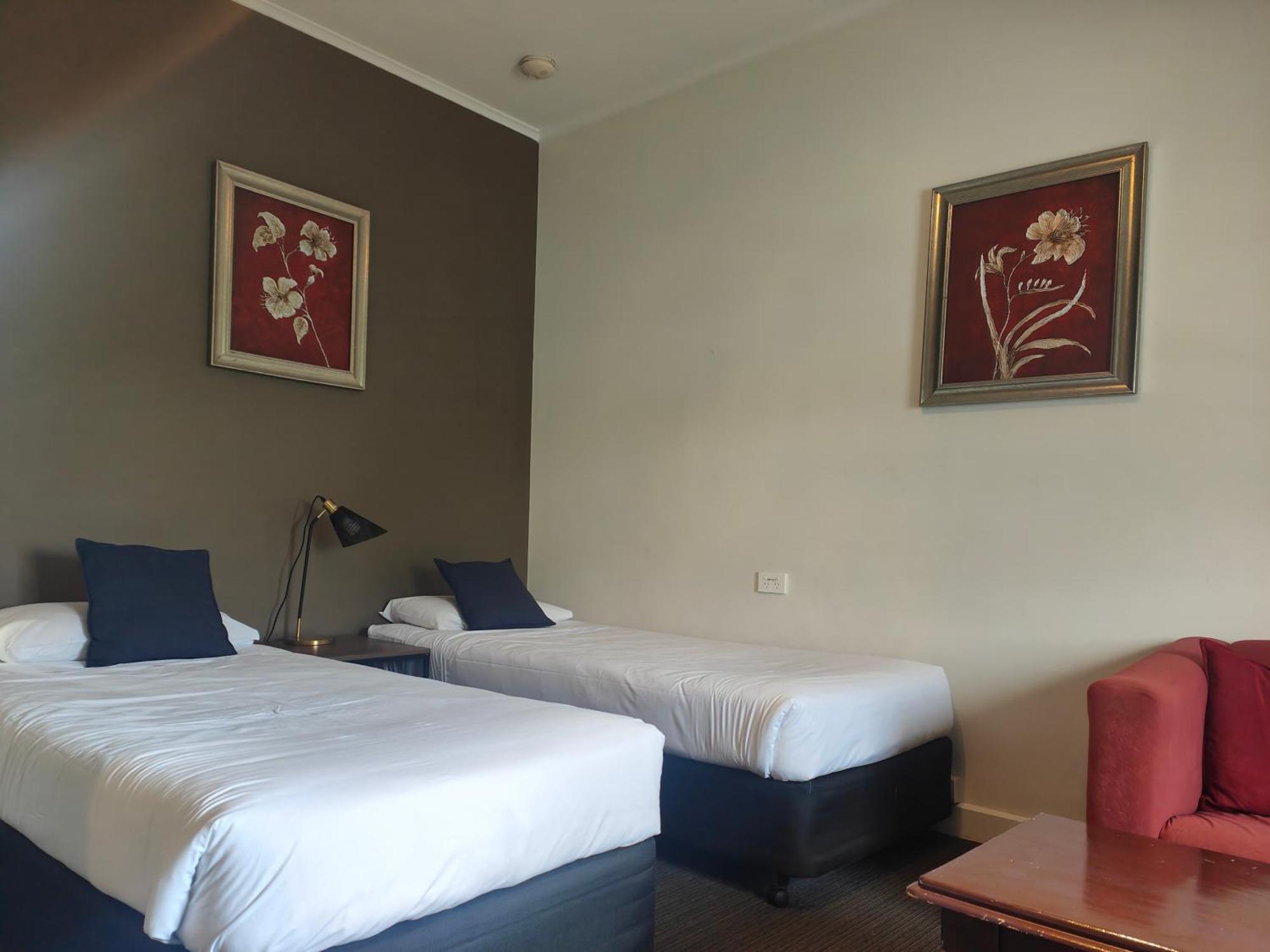 Centennial Inn On Bathurst Launceston Esterno foto