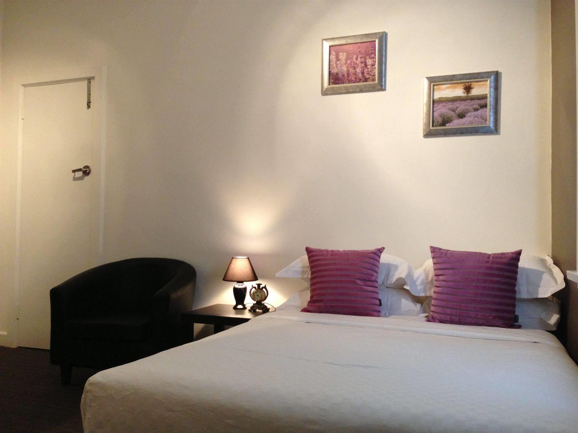 Centennial Inn On Bathurst Launceston Esterno foto
