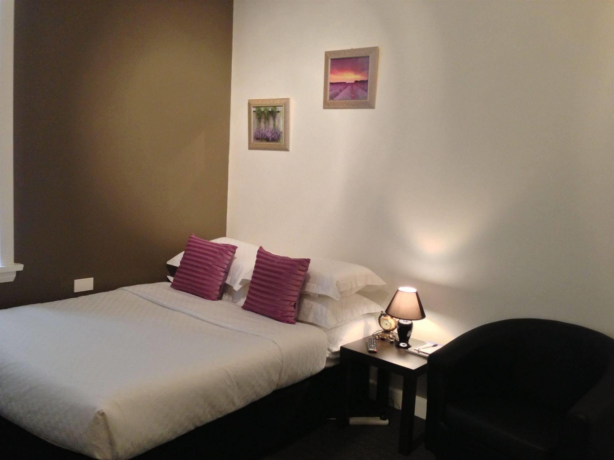 Centennial Inn On Bathurst Launceston Esterno foto